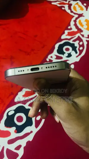 Apple iPhone 16 Pro 256 GB Gold