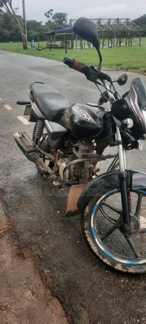 বাজাজ প্লাটিনা ১০০ ২০১৬ ব্ল্যাক