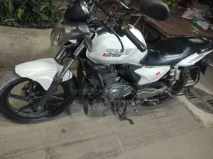 কিওয়ে আরকে ১২৫ ২০১৬ হোয়াইট