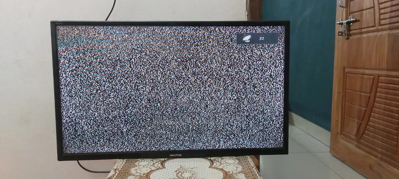 32 Inch Walton TV for Sell
