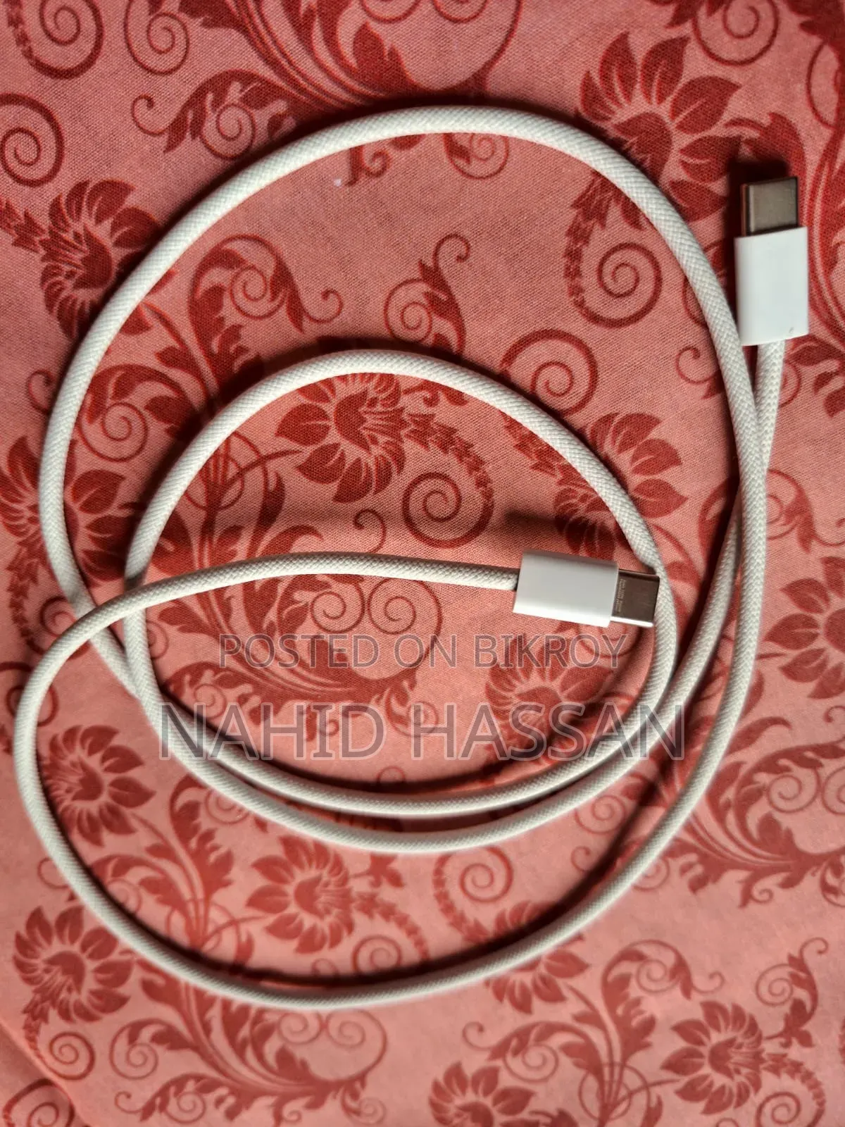 আইফোন ১৬ ইউজড ২০ ওয়াট চার্জার