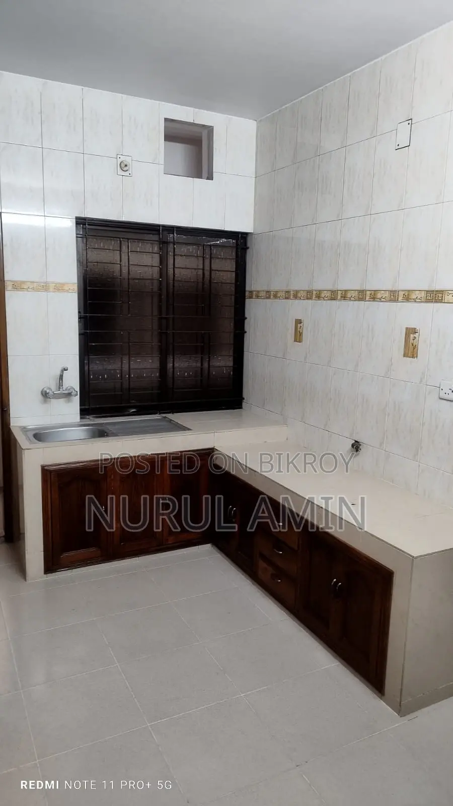 4 Bedroom Apartment in Dhanmondi for sale