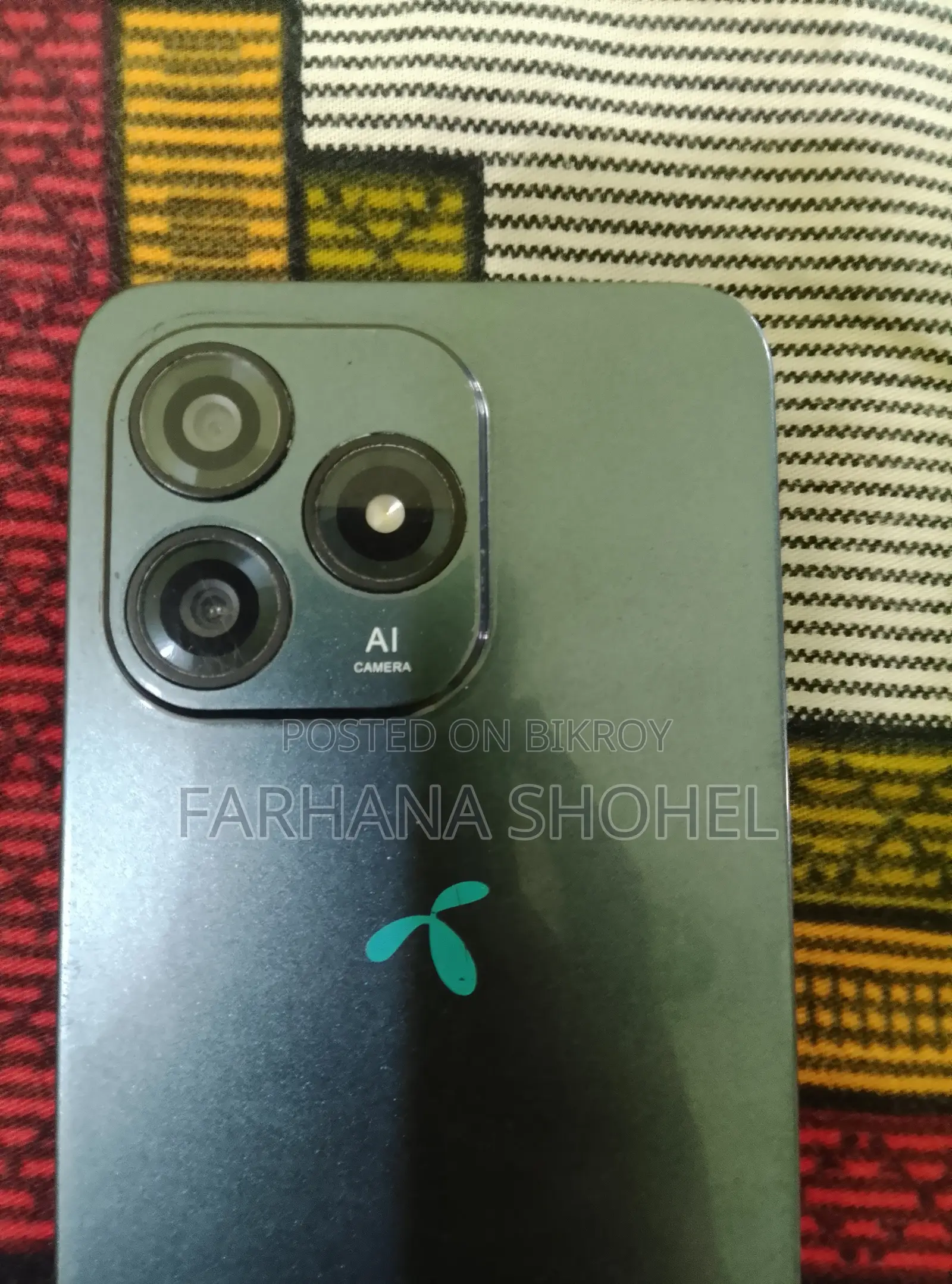 Symphony G27 32 GB Black