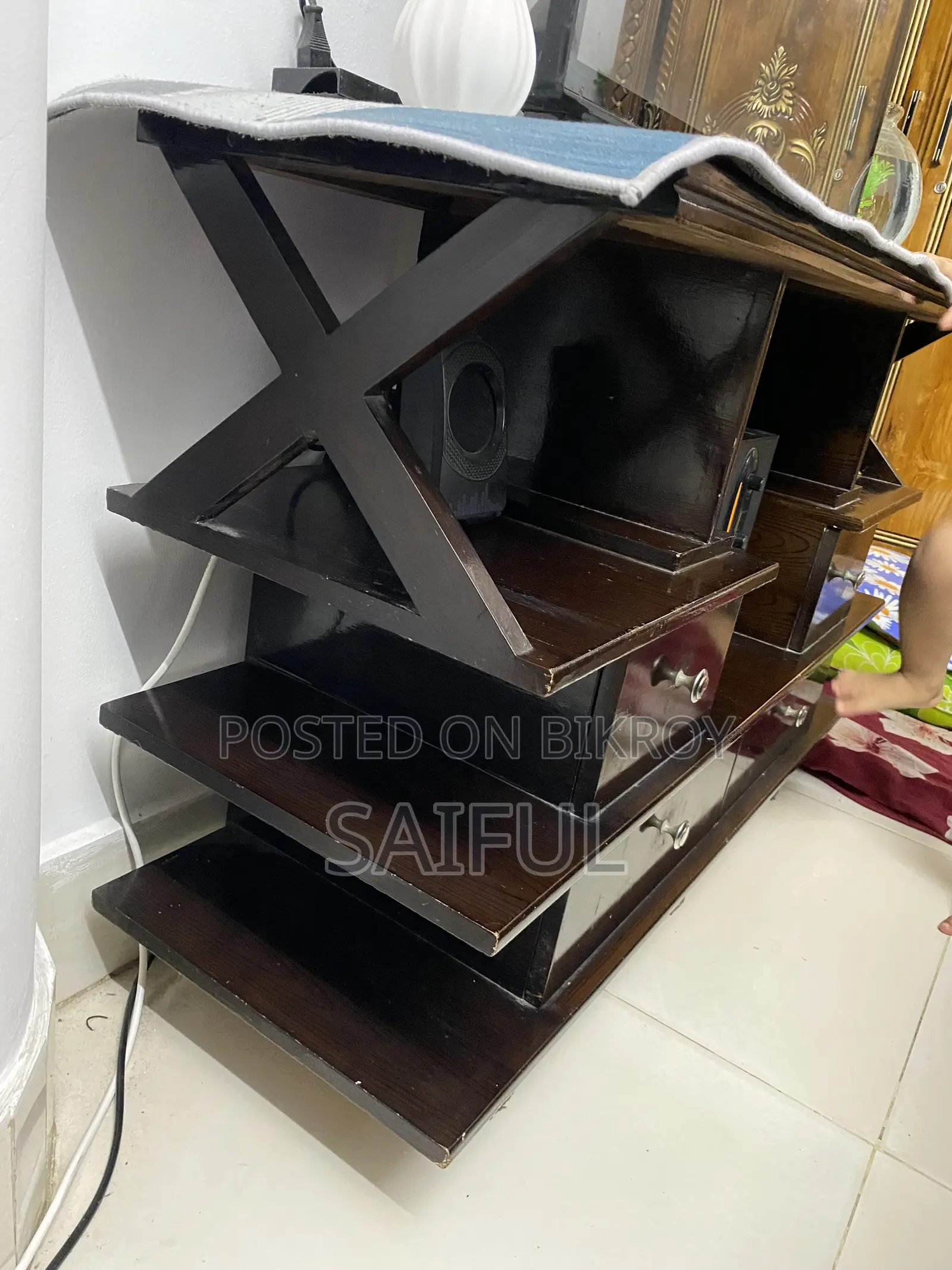 TV Cabinet Table + TV