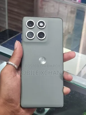 মোটরসাইকেল এডজ ৬০ প্রো ২৫৬ জিবি ব্রোঞ্জ