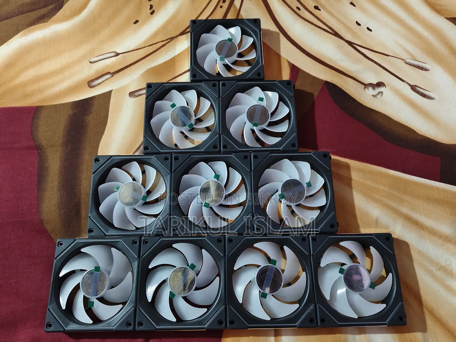 Lian Li Uni Fan SL120-Infinity Reverse + Regular Case Fans