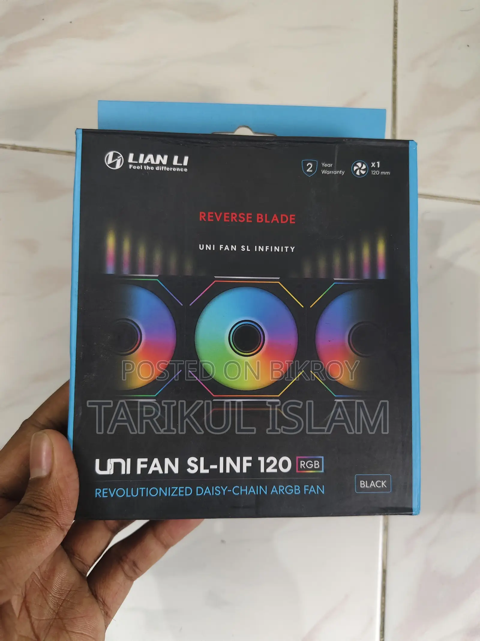 Lian Li Uni Fan SL120-Infinity Reverse + Regular Case Fans