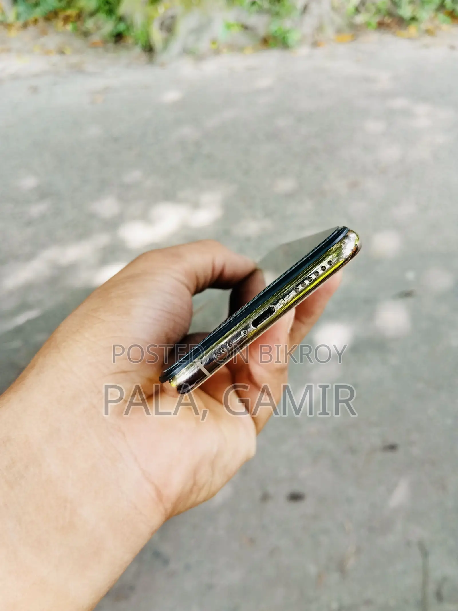 অ্যাপল আইফোন এক্সএস ২৫৬ জিবি গোল্ড