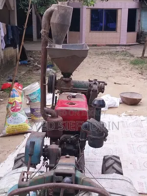 এই পাওয়ার টিলারটি বিক্রয় করা হবে। কোন সমস্যা নেই, ১৬ গুড়া ইঞ্জিন।