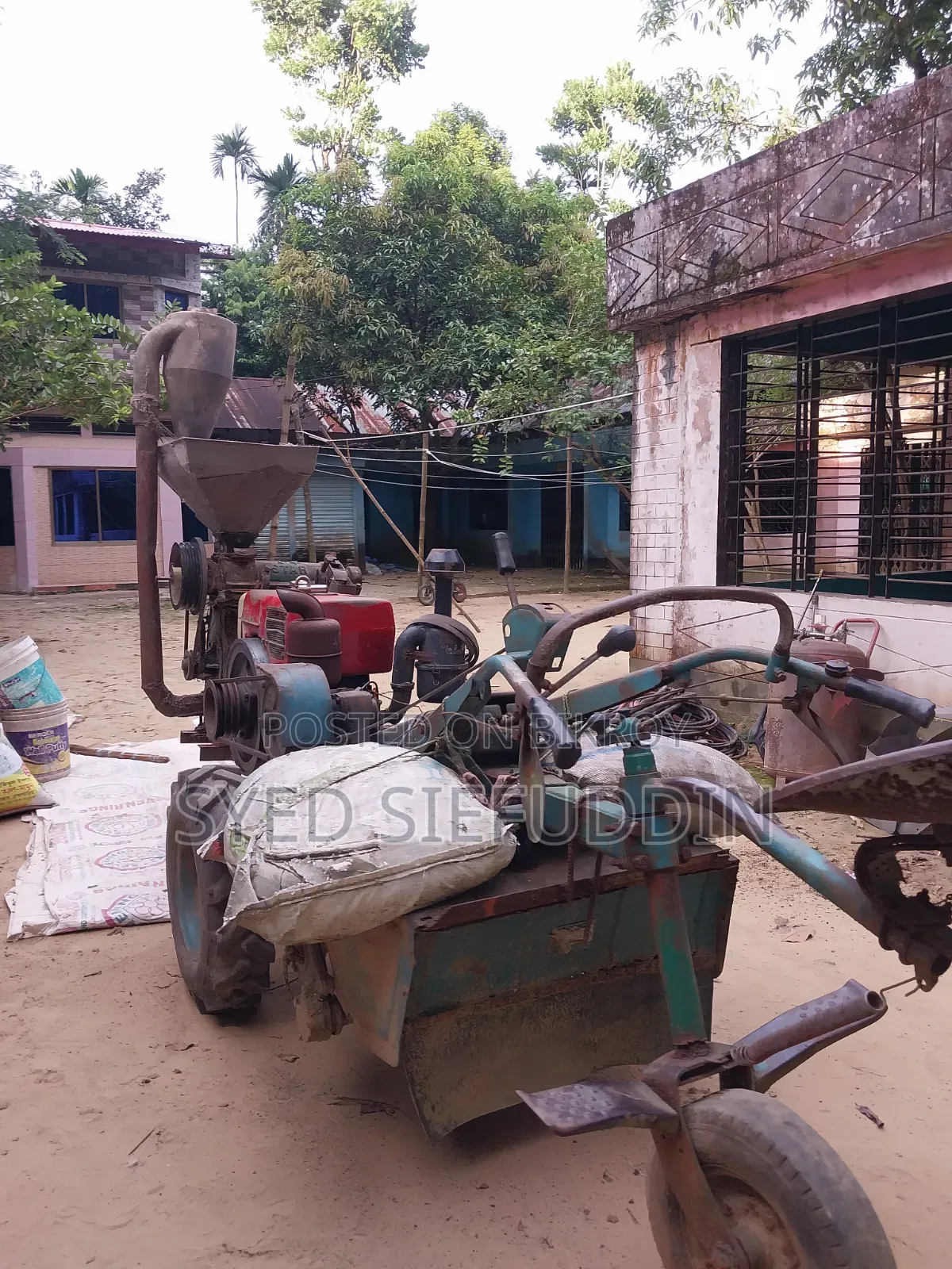 এই পাওয়ার টিলারটি বিক্রয় করা হবে। কোন সমস্যা নেই, ১৬ গুড়া ইঞ্জিন।