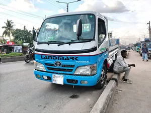 Toyota Dyna Pickup 1TR Engine 2.0L Petrol 2022