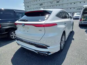 Toyota Harrier Hybrid Z 2021 Pearl
