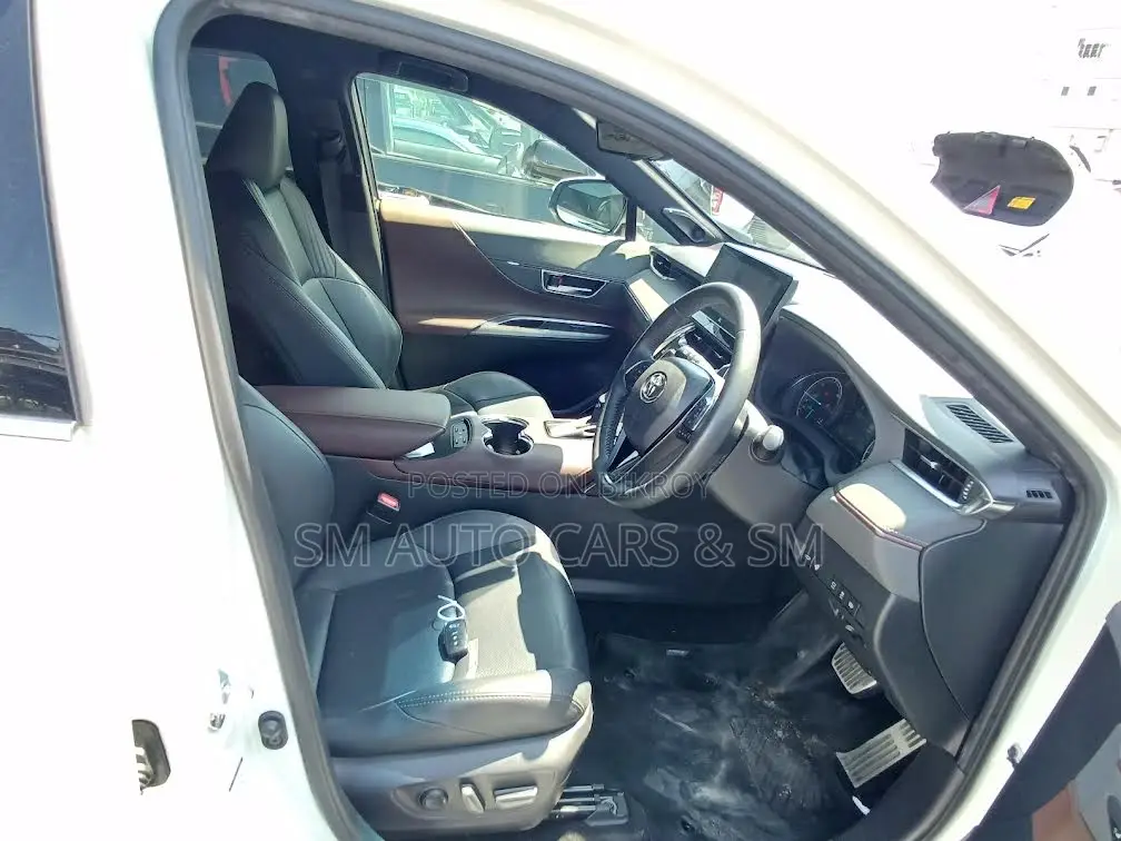 Toyota Harrier Hybrid Z 2021 Pearl