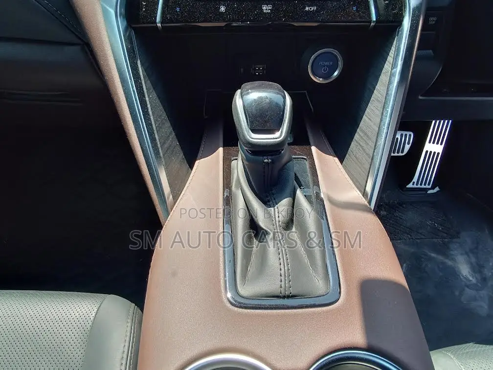 Toyota Harrier Hybrid Z 2021 Pearl