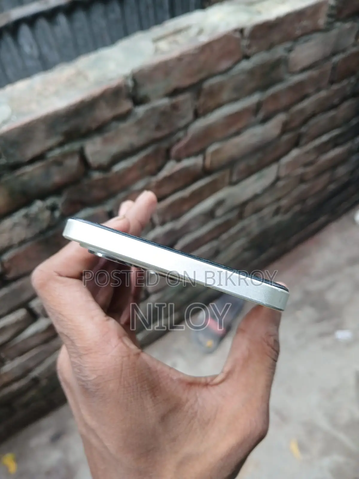 রিয়েলমি নারজো এন৫৩ ১২৮ জিবি রোজ গোল্ড