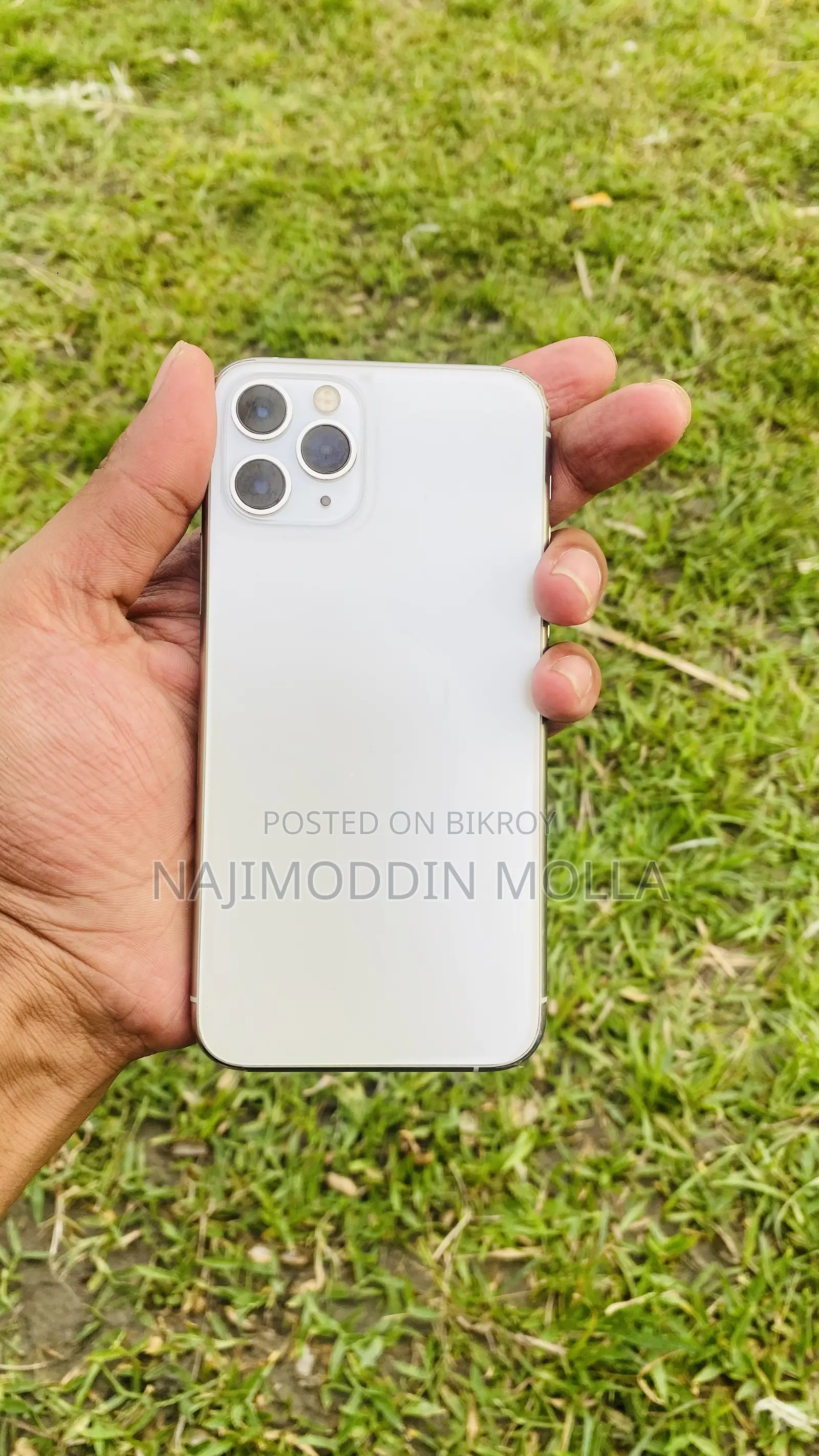 অ্যাপল আইফোন ১১ প্রো ২৫৬ জিবি হোয়াইট