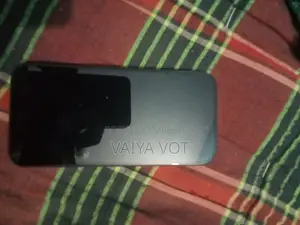 New Apple iPhone 15 128 GB Black