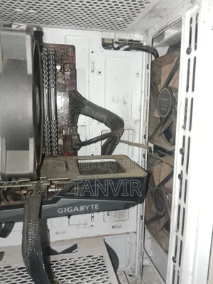 Desktop Computer Asus 8GB Intel Core i5 SSD 1T