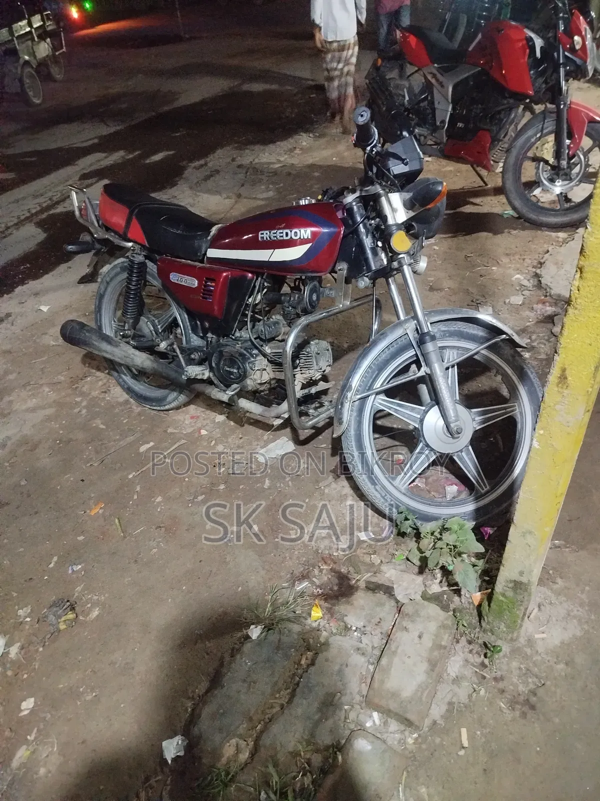 Bajaj Freedom 2014 Red