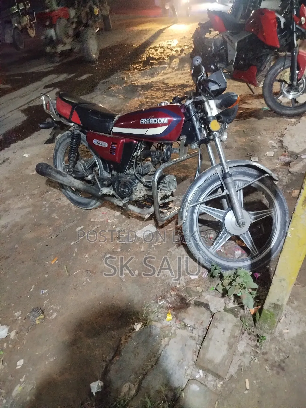 Bajaj Freedom 2014 Red
