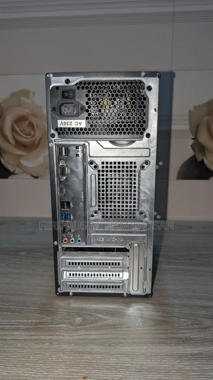 Desktop Computer 8GB Intel Core i5 SSD 128GB