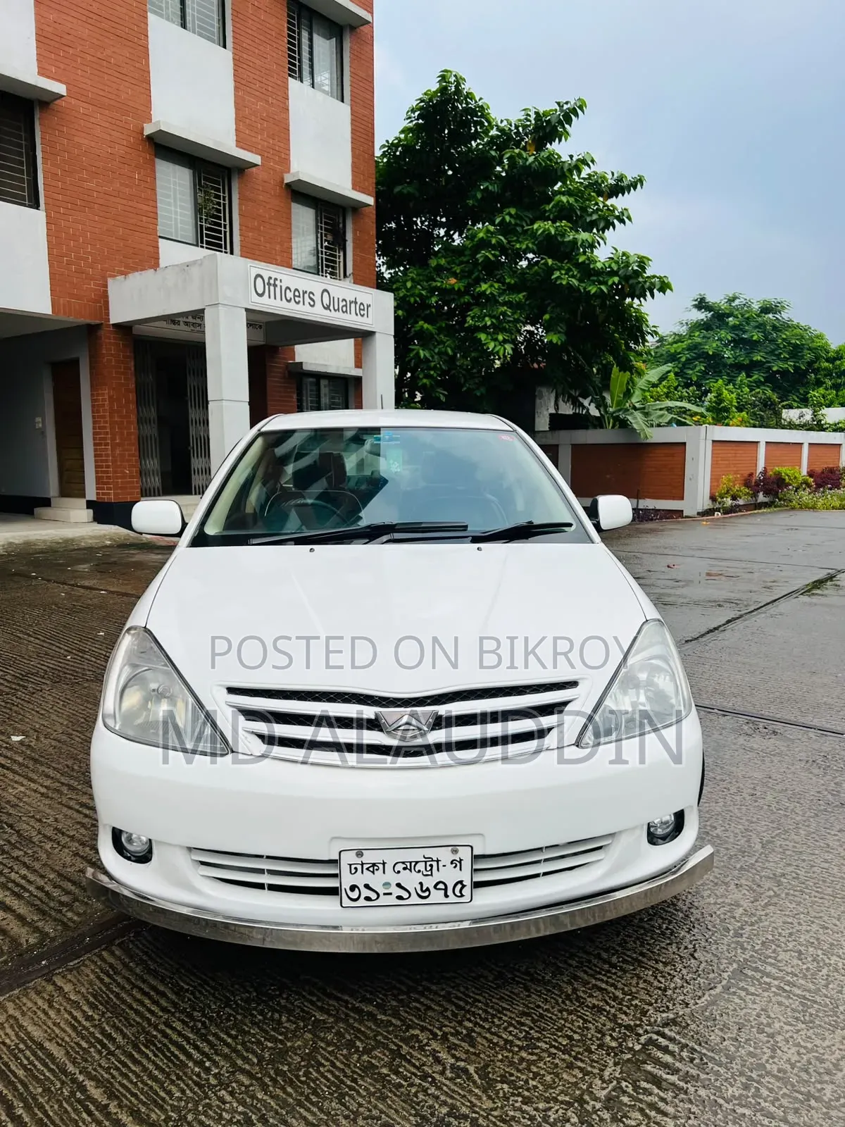 টয়োটা অ্যালিওন ২০০৪ হোয়াইট