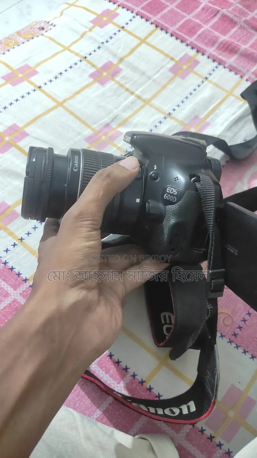 ক্যানন ৬০০ডি উইথ ১৮-৫৫ কিট লেন্স, ব্যাটারি, চার্জার, ব্যাগ