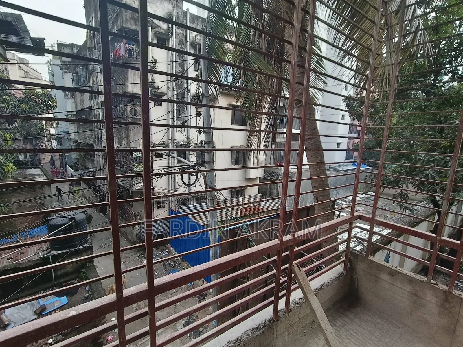 ঢাকায় ৬০ ফিট রোডে ৩ বেডরুমের অ্যাপার্টমেন্ট বিক্রয়ের জন্য