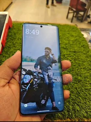 Motorola Moto G85 128 GB Yellow