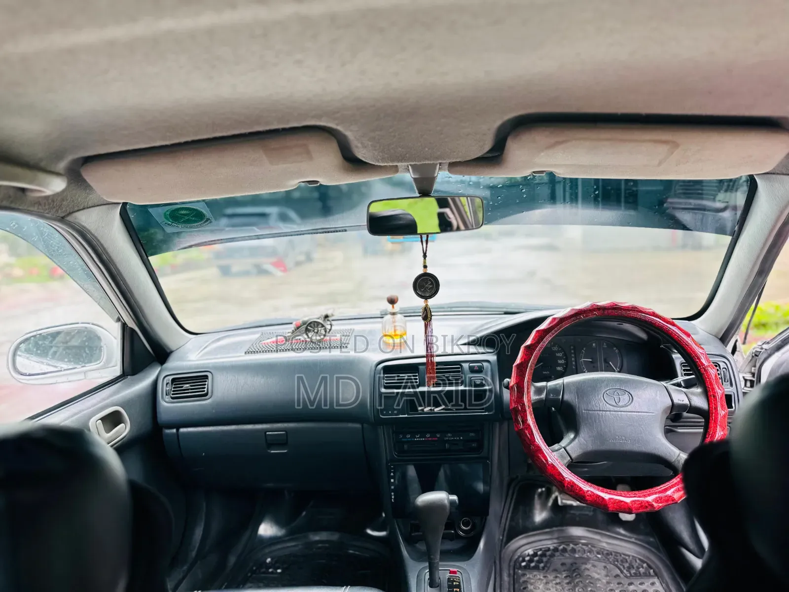 Toyota Corolla 1997 White