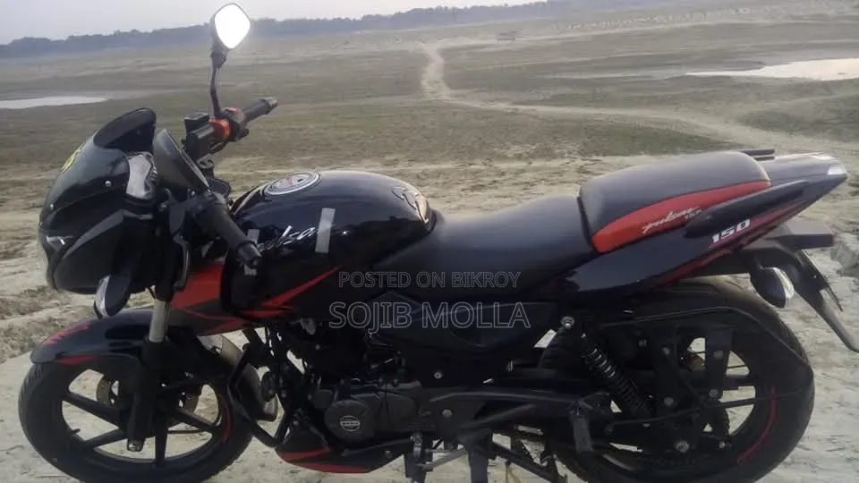 Bajaj Pulsar 150 2021 Black