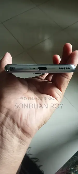 অপো রেনো ১০ ৫জি ২৫৬ জিবি সিলভার