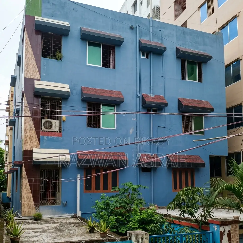 Furnished 3-Bedroom Apartment in Khulna Sadar for sale
