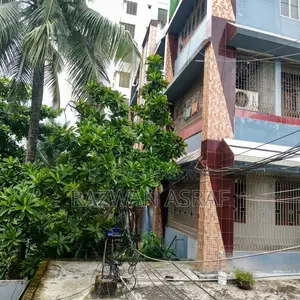 Furnished 3-Bedroom Apartment in Khulna Sadar for sale