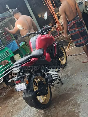 New Yamaha FZS V4 2025 Red