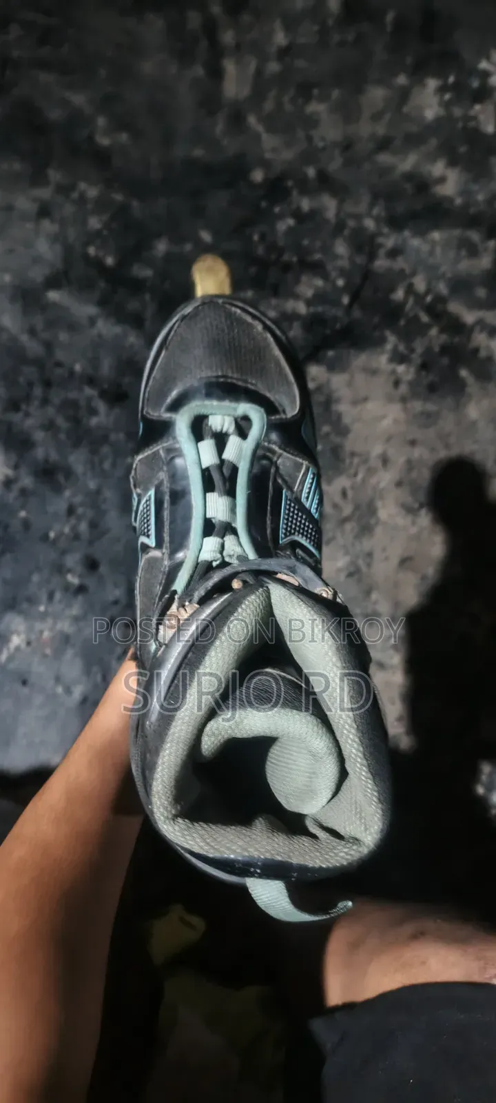 Skating Shoes