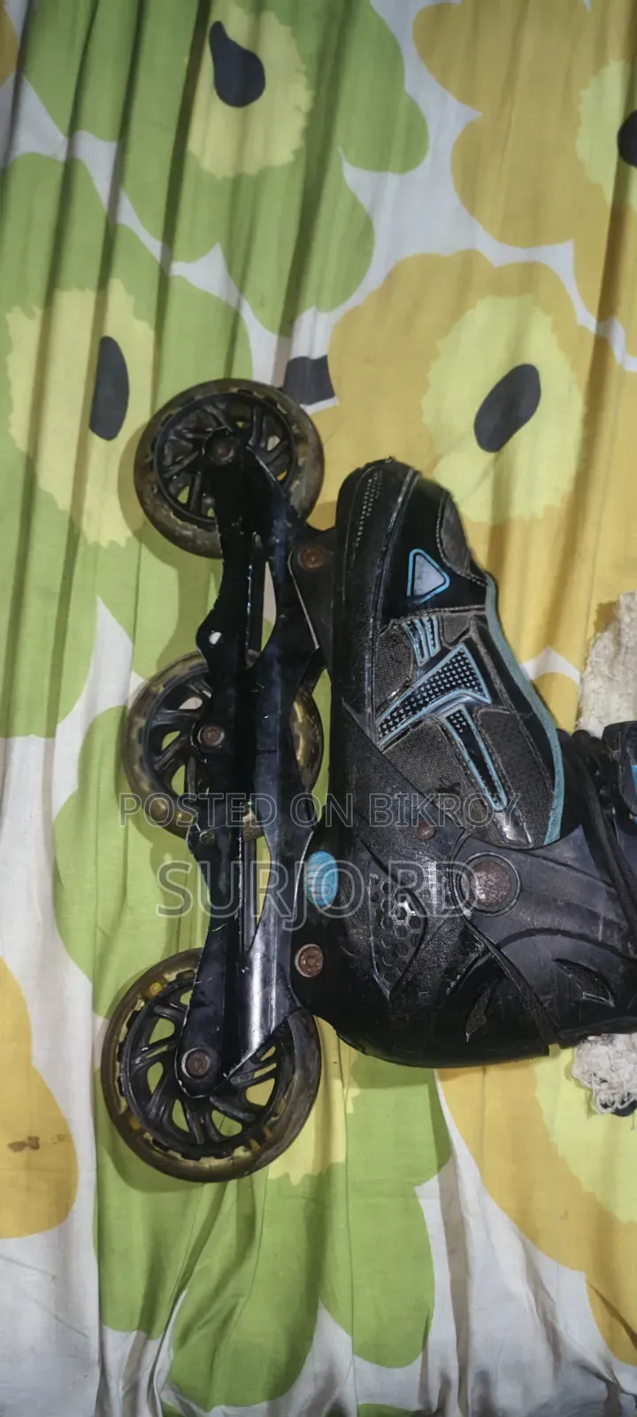 Skating Shoes