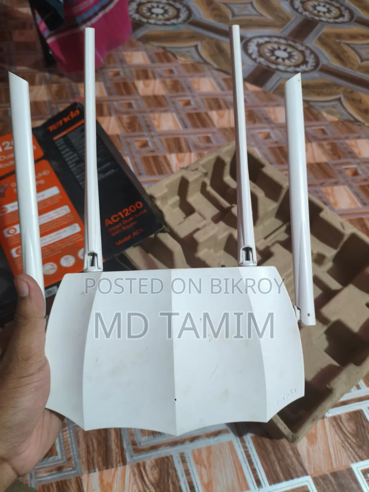 টেন্ডা এসি৫ রাউটার