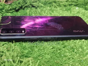 Vivo Y20 64 GB Graphite