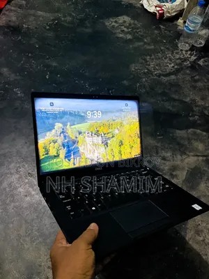 Laptop Dell Latitude 7390 8GB Intel Core i5 SSD 256GB
