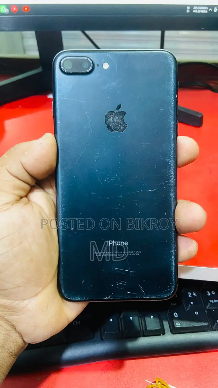 Apple iPhone 7 Plus 128 GB Black