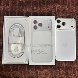New Apple iPhone 17 Pro Max 256 GB Silver