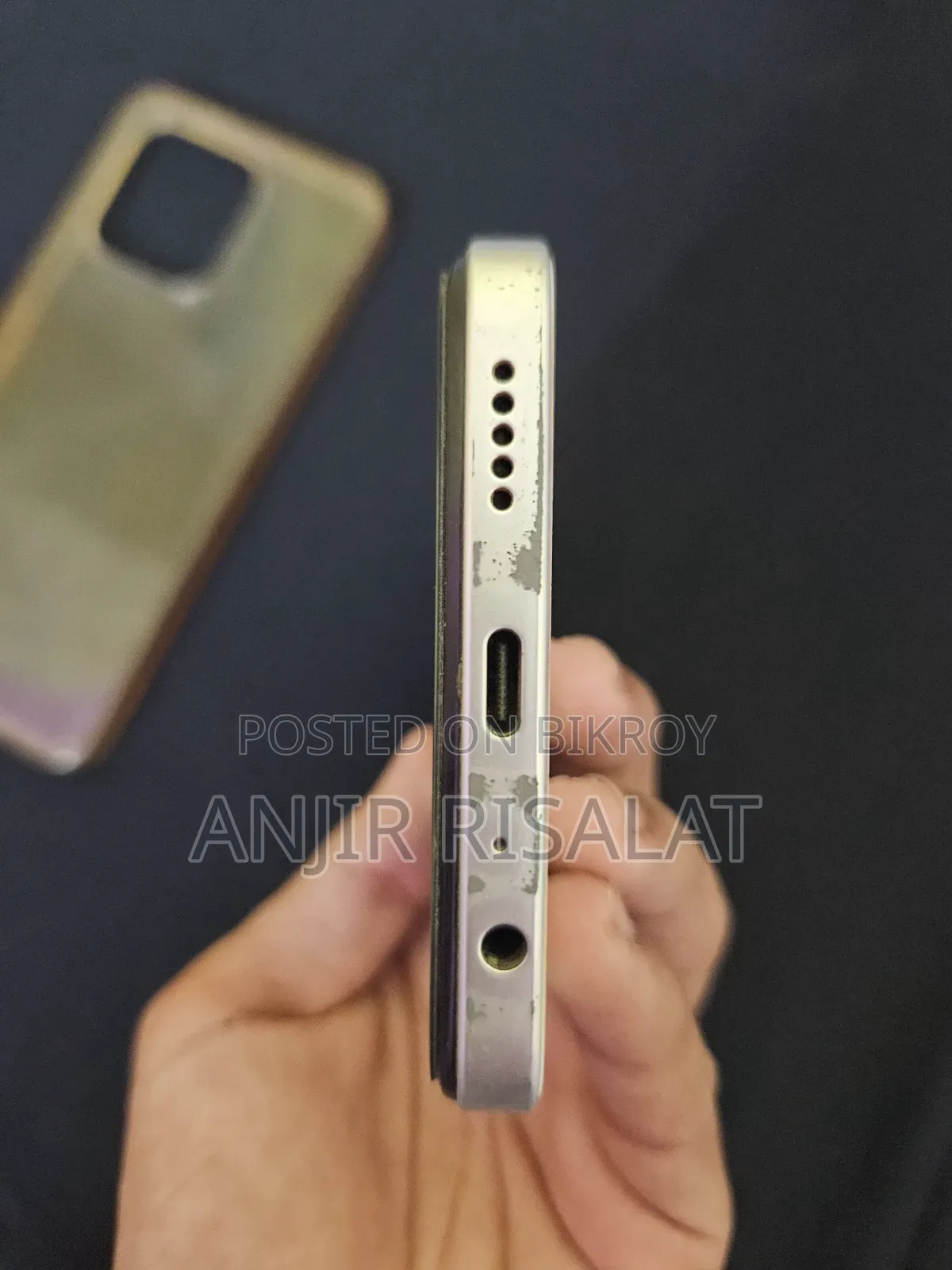 সিম্ফনি ইনোভা ৩০ ১২৮ জিবি সাদা