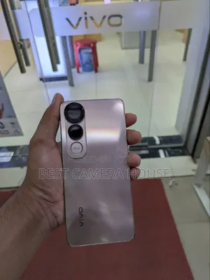 নতুন ভিভো ভি৫০ লাইট ৪জি ২৫৬ জিবি গোল্ড