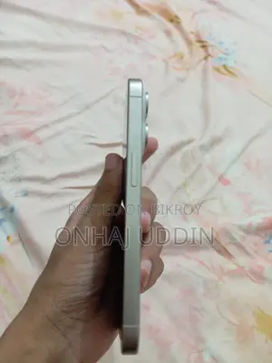 অ্যাপল আইফোন ১৫ প্রো ১২৮ জিবি হোয়াইট