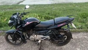 Bajaj Pulsar 135 LS 2016 Black