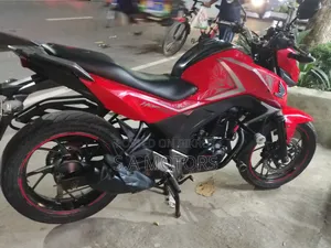 Honda Hornet 2018 Red