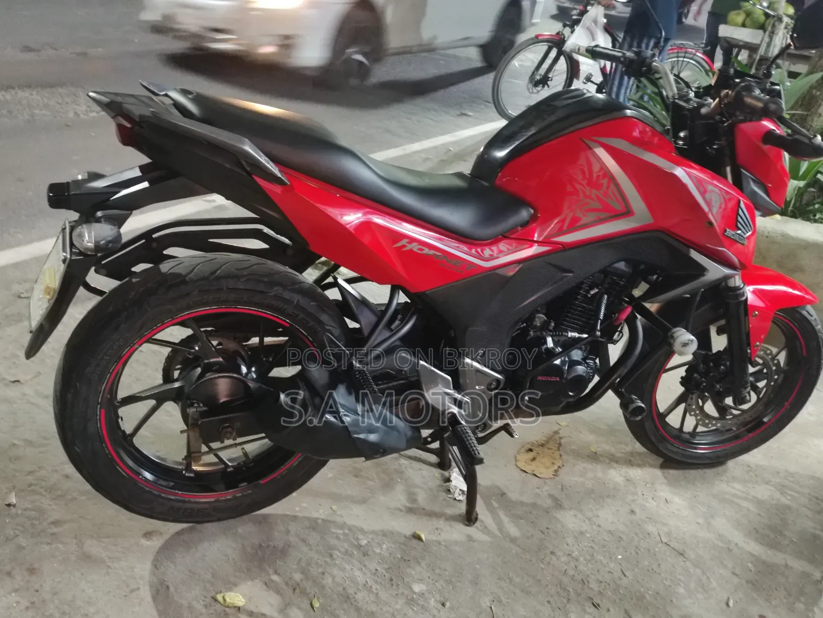 Honda Hornet 2018 Red