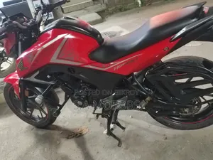 Honda Hornet 2018 Red