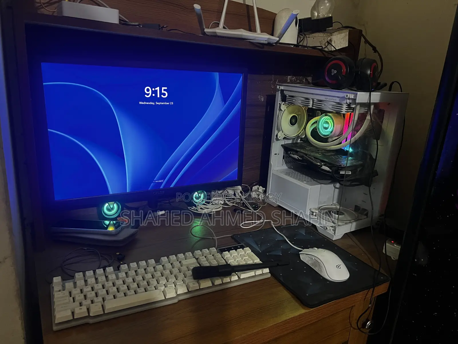 Desktop Computer Microsoft 16GB AMD Ryzen 5 SSD 700GB